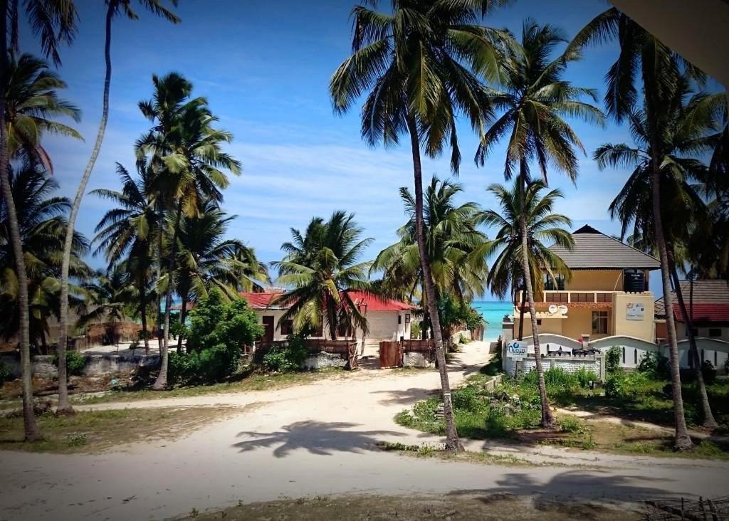 Kite Active Paje Hotel Exterior photo